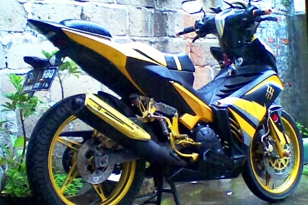 Galeri Modifikasi Motor Dengan Warna Kuning Hitam Ala Bumble Bee Honda Yamaha Suzuki Kawasaki Mansarpost